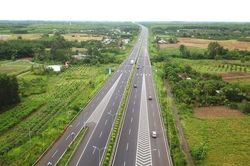 Thành lập Hội đồng thẩm định dự án cao tốc Gia Nghĩa - Chơn Thành