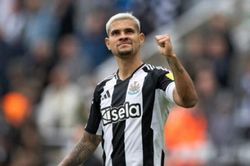 Arsenal do dự trước mức giá 77 triệu bảng cho mục tiêu Bruno Guimaraes