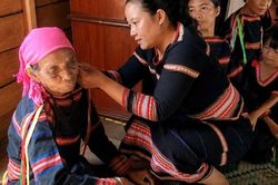 Lễ tạ ơn của người Jrai vùng hạ lưu sông Ba