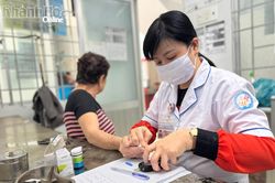 Từ ng&agrave;y 20-7, tỉnh Kh&aacute;nh H&ograve;a sẽ triển khai kh&aacute;m sức khỏe miễn ph&iacute; cho người d&acirc;n
