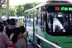 Hơn 1,32 triệu lượt khách đi xe buýt TP.HCM sau 5 ngày miễn phí vé