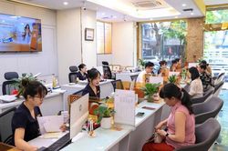 Giữ lãi suất cân bằng, thay vì hạ sâu đại trà bằng mọi giá