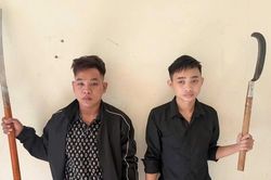 Tạm giữ hình sự 2 đối tượng mang hung khí để giải quyết mâu thuẫn