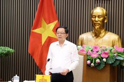 Quyết t&acirc;m trong năm 2026 giải ng&acirc;n 100% vốn 3 Chương tr&igrave;nh mục ti&ecirc;u quốc gia