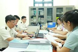 Kiểm to&aacute;n ng&acirc;n s&aacute;ch cấp x&atilde; sau sắp xếp: Đồng h&agrave;nh c&ugrave;ng cơ sở vượt 'năm chuyển tiếp'