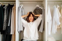 Khoản chi âm thầm khiến nhiều phụ nữ 'đốt' hàng chục triệu mỗi năm mà không hay biết