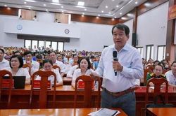 Đại biểu HĐND TPHCM tiếp xúc cử tri: Đẩy mạnh phát triển kinh tế đi đôi với bảo đảm an sinh, ANTT