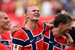 Chỉ 1 câu nói khiến Haaland bừng tỉnh, ghi 2 bàn loại Brazil khỏi World Cup