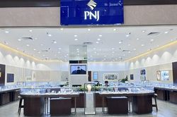 Phiên thứ hai liên tiếp cổ phiếu PNJ bị bán tháo, giá nằm sàn
