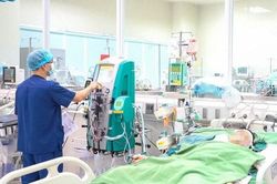 Bể bơi, lớp học bơi cũng tiềm ẩn nguy cơ đuối nước