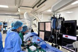 'Bom nổ chậm' trong não khi để tình trạng đau đầu kéo dài