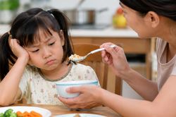 Phòng chống suy dinh dưỡng cho trẻ em từ bữa ăn hàng ngày