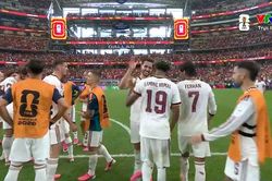 Tây Ban Nha lập kỷ lục giữ sạch lưới tại World Cup
