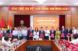 Bộ VHTTDL trao quyết định bổ nhiệm người đứng đầu các cơ sở giáo dục đại học trực thuộc