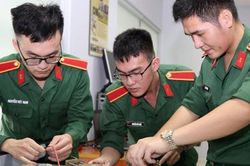 Điểm s&agrave;n x&eacute;t tuyển c&aacute;c trường Qu&acirc;n đội năm 2026