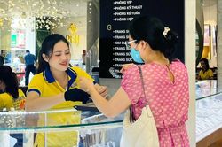 Sáng 7-7: Giá vàng tiếp tục giảm