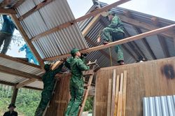 Bộ đội Biên phòng sát cánh cùng nhân dân trong khắc phục hậu quả thiên tai, tìm kiếm cứu hộ, cứu nạn