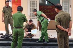 Va chạm giao th&ocirc;ng, ph&aacute;t hiện hai đối tượng nghi trộm ch&oacute;
