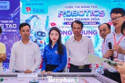 Học sinh Thanh Hóa tranh tài Robotics, khát vọng làm chủ công nghệ