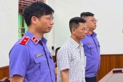 Bắt nguyên Thẩm phán TAND TP Hà Nội