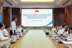 Petrovietnam làm việc với Đoàn khảo sát về tình hình triển khai Nghị quyết số 57-NQ/TW và Kế hoạch số 01-KH/BCĐTW