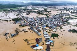 Bão Maysak càn quét Trung Quốc, 2 người thiệt mạng, hàng nghìn người phải sơ tán