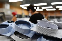 Cho em trai mượn sổ đỏ bảo lãnh vay 4,9 tỷ, hơn 11 năm sau 'đội' lên gần 16 tỷ
