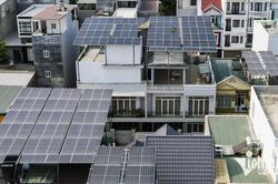Thông tin mới về cơ chế hỗ trợ tiền cho hộ dân lắp điện mặt trời mái nhà