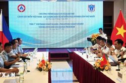 Giao lưu sỹ quan Cảnh sát biển Việt Nam và Lực lượng Bảo vệ bờ biển Philippines