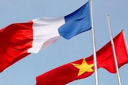 Tăng cường trao đổi kinh nghiệm Việt Nam - Pháp về xây dựng chính sách công