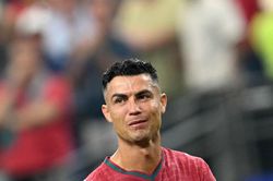 Ronaldo: 'Danh hiệu EURO có ý nghĩa ngang chức vô địch World Cup, Tây Ban Nha đã may mắn hơn'