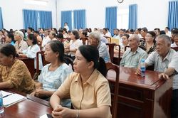 Cử tri Bình Dương kiến nghị tháo gỡ 'điểm nghẽn' sổ đỏ và xử lý áp lực rác thải sau sáp nhập