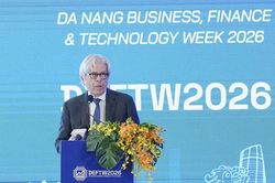 GS đoạt Giải Nobel kinh tế cảnh b&aacute;o nguy cơ AI thao t&uacute;ng con người