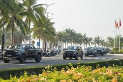 Yêu cầu rà soát biển báo để xe bán tải được lưu hành như xe con