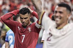 Tây Ban Nha loại Bồ Đào Nha, Ronaldo chia tay World Cup
