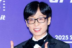 Yoo Jae Suk gây chú ý vì hành động đẹp từ 19 năm trước