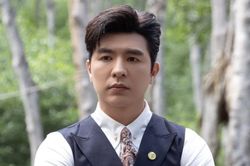 Mỹ nam Mưa Đỏ g&acirc;y sốt khi g&oacute;p mặt trong Ho&agrave;ng Hậu Cuối C&ugrave;ng