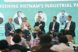 Xanh hóa khu công nghiệp: Bắt đầu từ dữ liệu