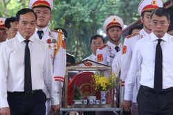 Hòa bình rồi, về thôi các anh ơi!