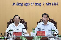 Bộ X&acirc;y dựng đẩy mạnh ph&acirc;n cấp, ph&acirc;n quyền mạnh mẽ cho c&aacute;c địa phương