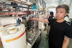 Bắc Ninh: Khởi tố 2 c&ocirc;ng nh&acirc;n trộm cắp v&agrave;ng trong bể mạ của doanh nghiệp