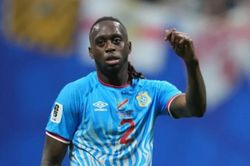 Arsenal nhắm Aaron Wan-Bissaka thay thế Ben White: Lựa chọn thép cho hàng thủ Mikel Arteta