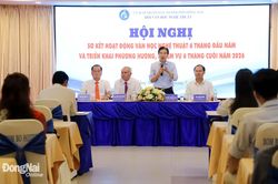 T&aacute;c phẩm văn học nghệ thuật phản &aacute;nh sinh động qu&aacute; tr&igrave;nh x&acirc;y dựng đ&ocirc; thị hiện đại