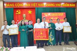 Ph&aacute;t huy tốt vai tr&ograve;, tr&aacute;ch nhiệm của đảng vi&ecirc;n trong thực hiện nhiệm vụ chuy&ecirc;n m&ocirc;n