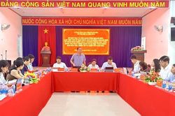Sở Dân tộc và Tôn giáo tỉnh Khánh Hòa làm việc với xã Đông Khánh Sơn