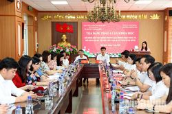 Tọa đàm, thảo luận khoa học 'Mô hình dân vận khéo trong giải phóng mặt bằng và mô hình kinh tế mới trên địa bàn tỉnh Ninh Bình''
