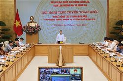 Tăng cường công tác chống buôn lậu, gian lận thương mại, hàng giả và vi phạm sở hữu trí tuệ