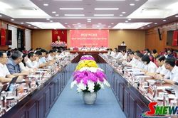 Ban Chấp h&agrave;nh Đảng bộ tỉnh quyết nghị nhiều nhiệm vụ trọng t&acirc;m