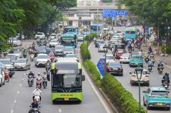 Chuyển đổi xanh giao th&ocirc;ng: Điện h&oacute;a l&agrave; chủ đạo, nhưng kh&ocirc;ng phải lời giải duy nhất