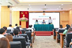 Ngành Công thương giữ đà tăng trưởng giữa sức ép bảo hộ thương mại